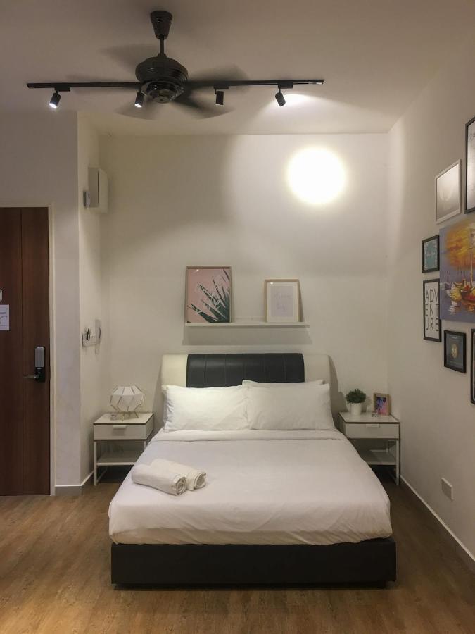 Zayah Homestudio Near Bukit Jalil / Mines Seri Kembangan Exterior foto